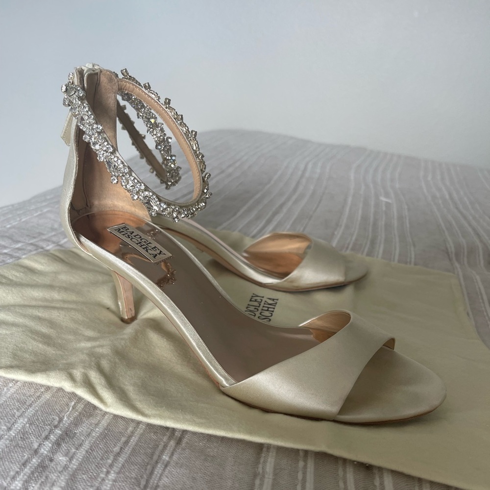 Badgley Mischka bridal heel